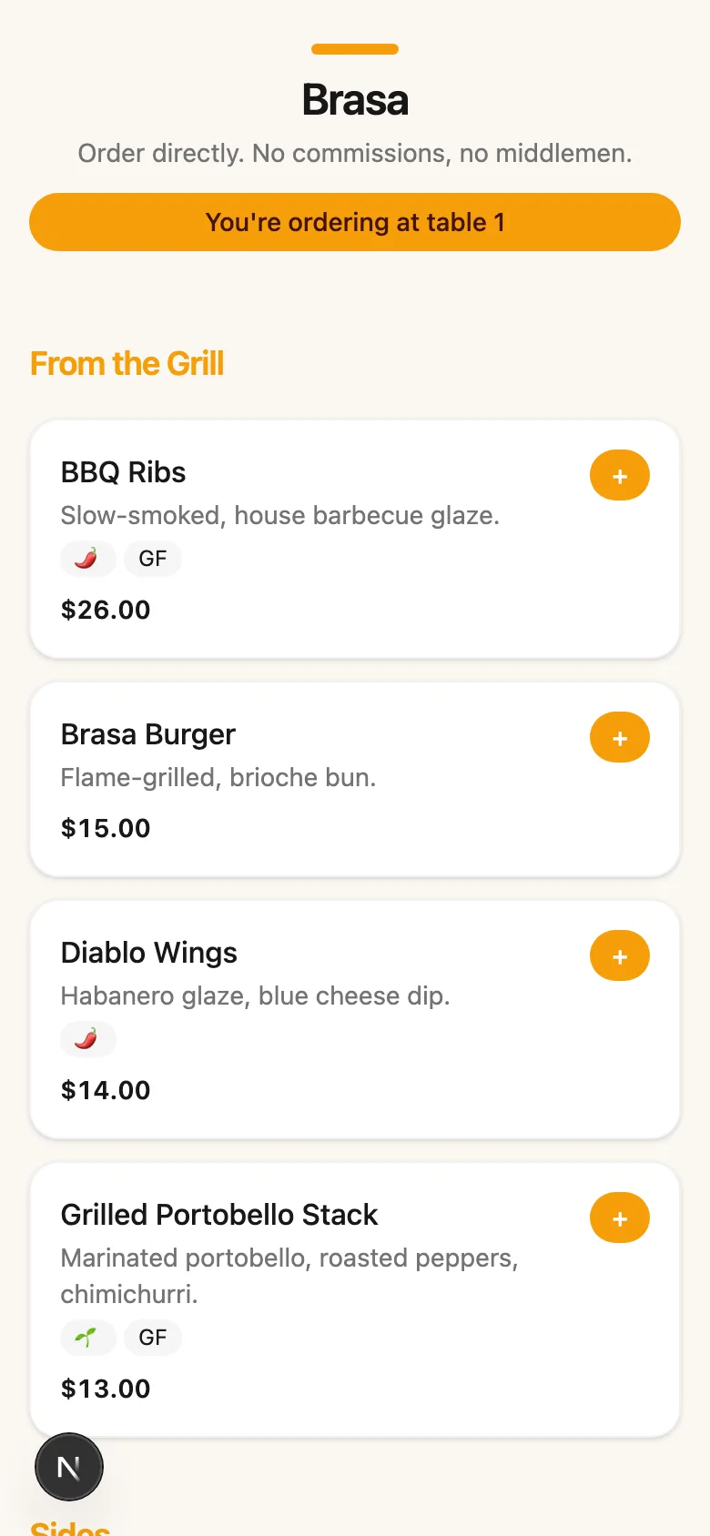 El storefront del cliente: mesa, etiquetas dietarias, carrito — todo desde un QR.